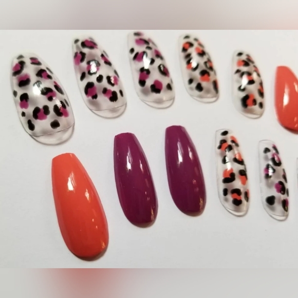 Colorful Leopard Print Nails - Cheetah Press On Nails - New Hand Painted - Picture 3 of 5
